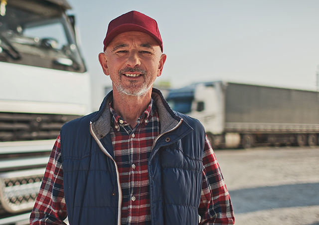 Truck commercial lease made easy to get the best rates for a professional male truck driver in his work environment